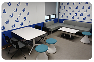 2층 205호 상담실